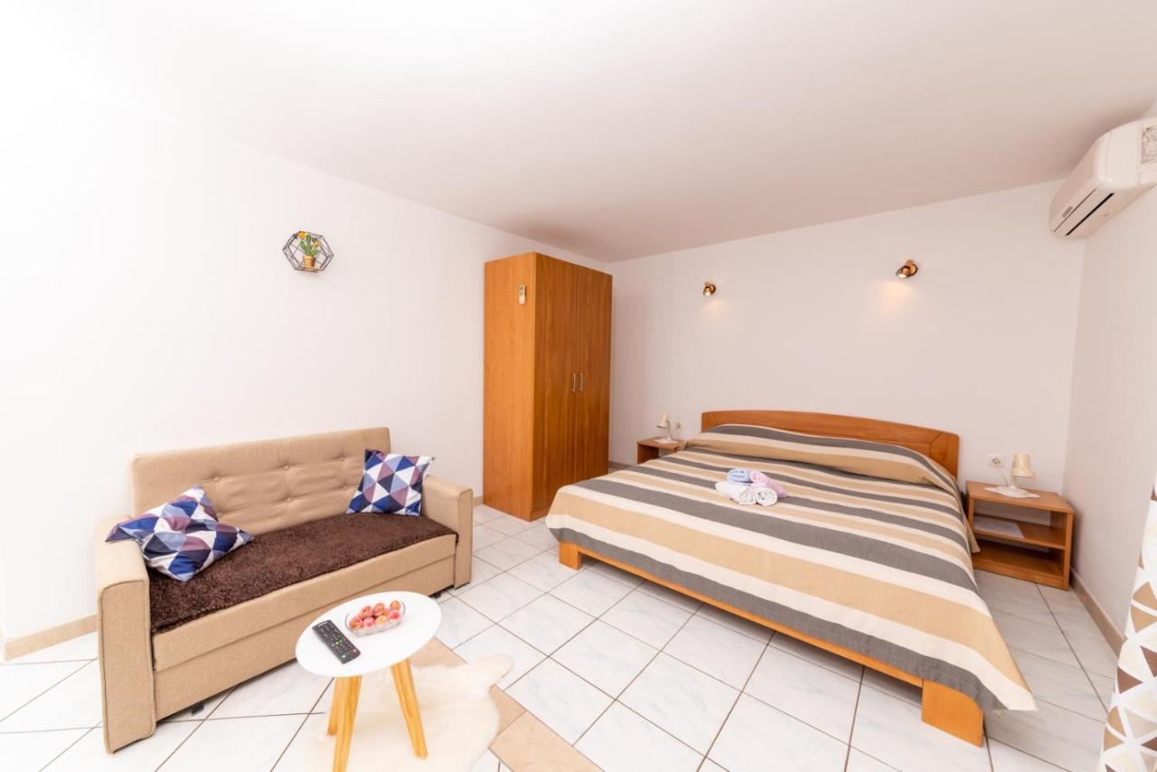 Apartments Mate Bol Kültér fotó